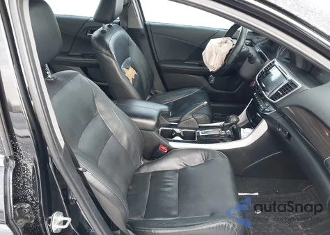 2016 Honda Accord from USA, damaged, VIN 1HGCR3F91GA010956